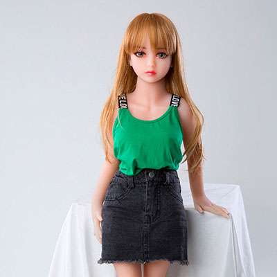 Búp bê tình dục giống người Dina Japan