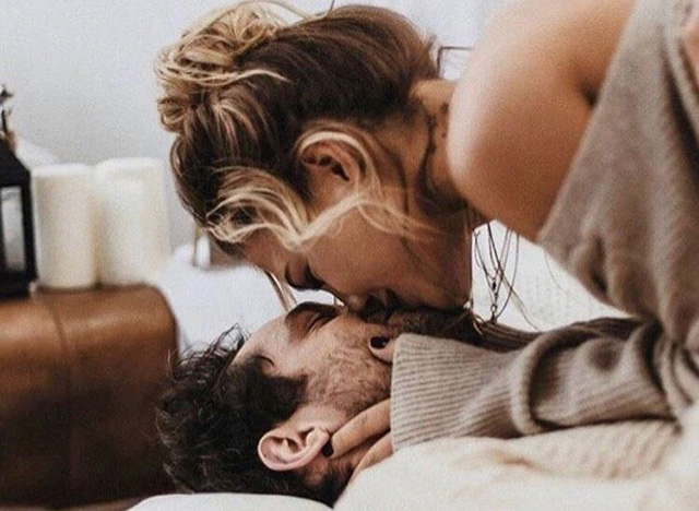 Chàng uống thuốc trị xuất tinh sớm