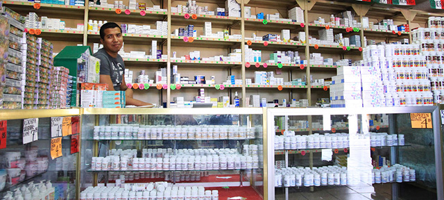 Cửa hàng bán thuốc kéo dài thời gian quan hệ