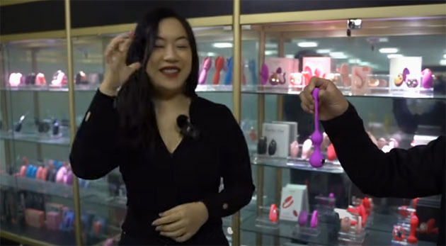  Tiệm đồ chơi người lớn