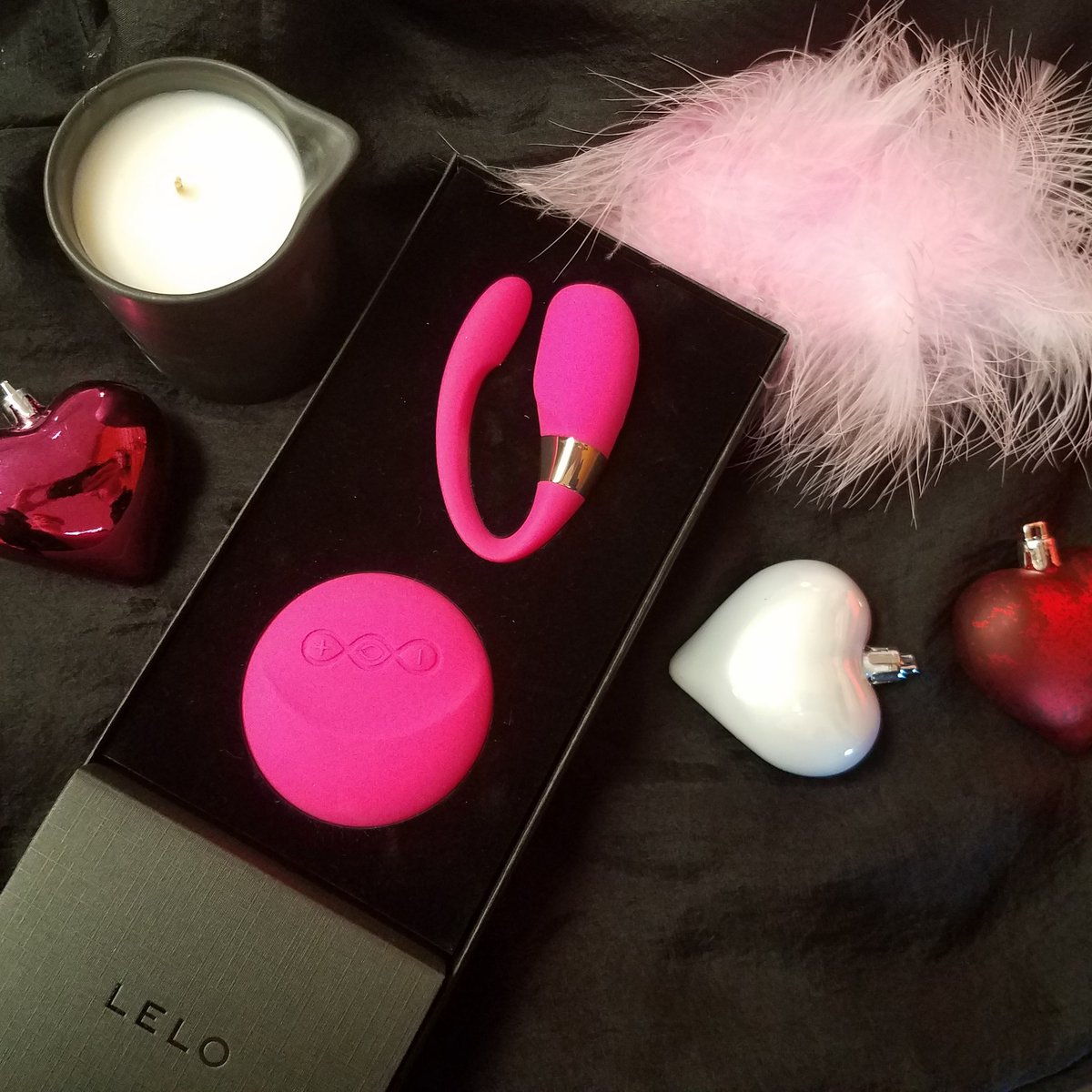 Máy kích thích điểm G Lelo Tiani 3 Thụy Điển