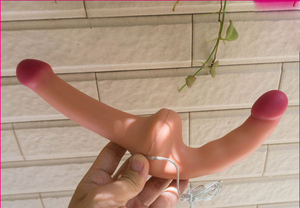 Dương vật giả hai đầu lovetoy uốn bẻ cong